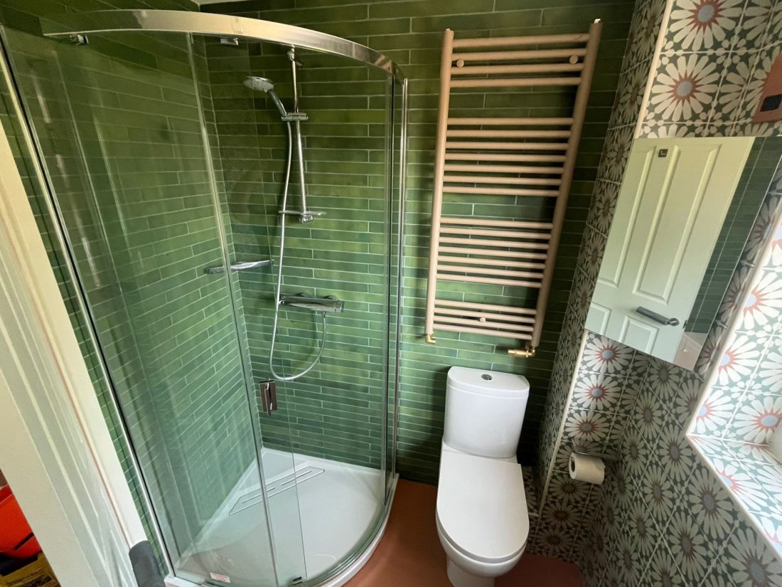 domestic_bathroom1